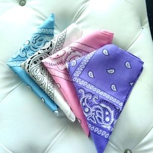 Lot of pastel bandanas